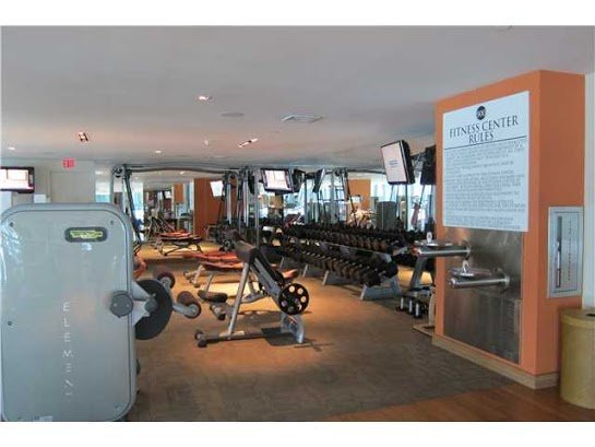 900 Biscayne Bay
