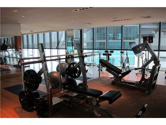 900 Biscayne Bay