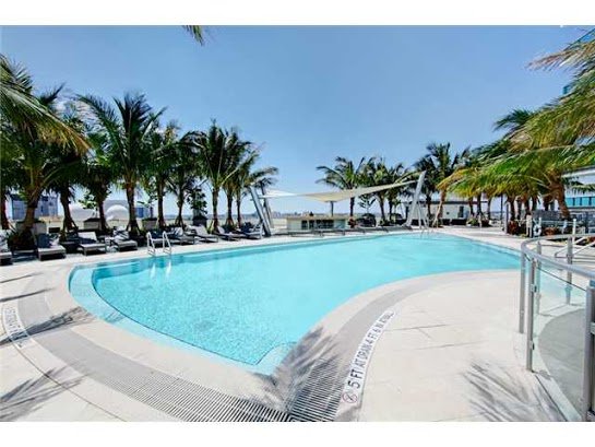 900 Biscayne Bay
