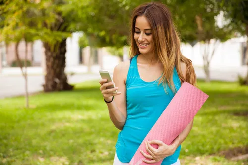 girl-on-phone.jpg